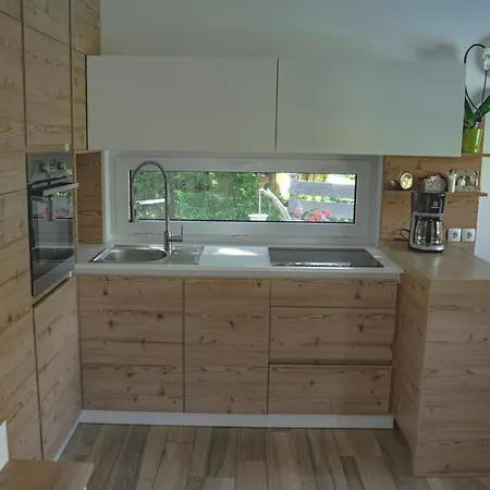 Apartmaji Hisa Katja-privat Wellness Apartment *