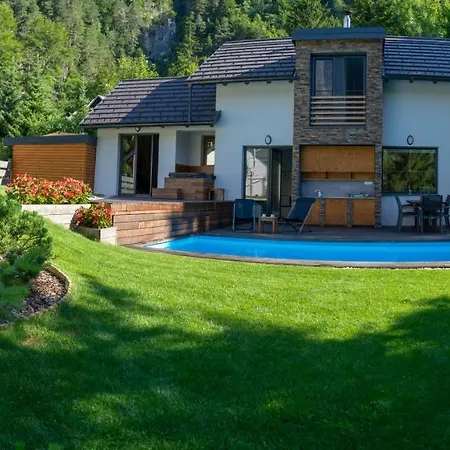Apartmaji Hisa Katja-privat Wellness Kranjska Gora