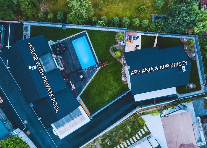 アパート Hisa Katja-privat Wellness クランスカゴーラ