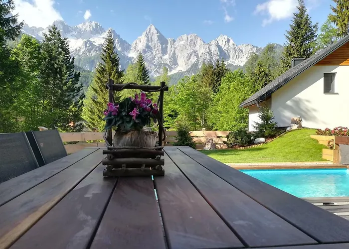 Hisa Katja-privat Wellness * クランスカゴーラ