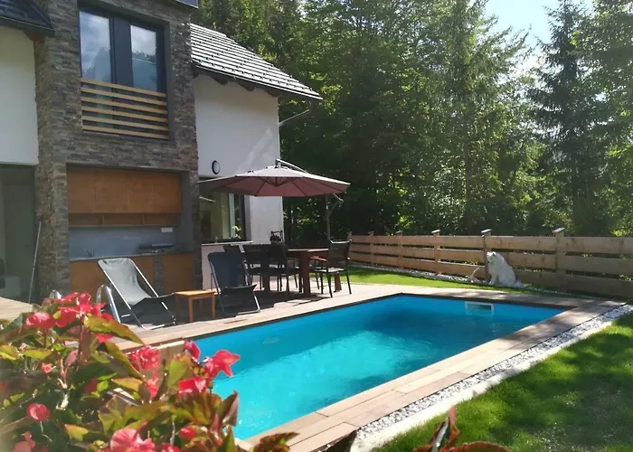 Hisa Katja-privat Wellness アパート *